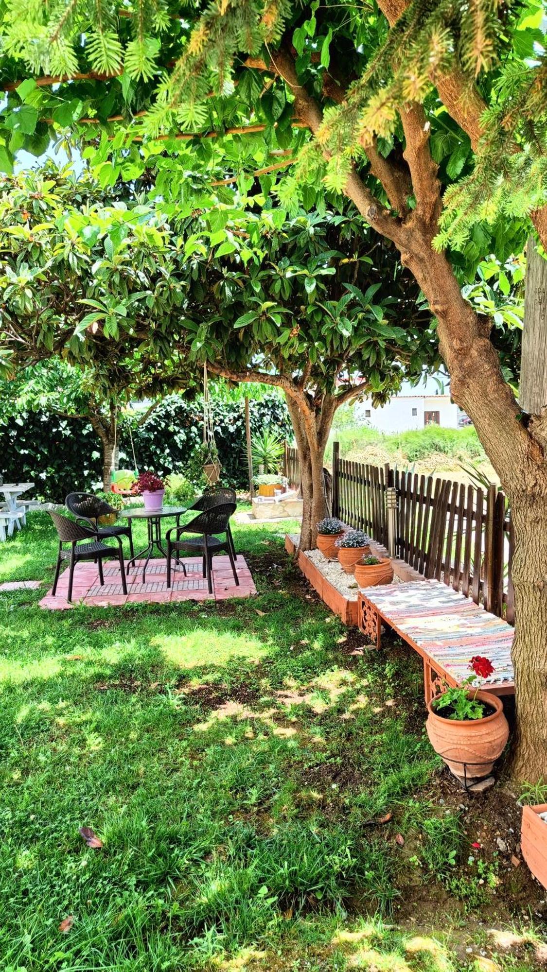 אפרטהוטל לפטוקריה Garden House Katerina מראה חיצוני תמונה